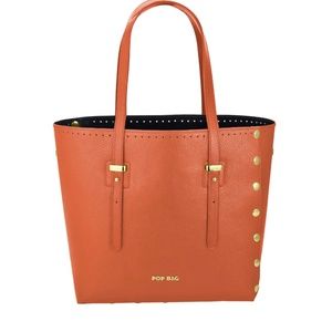 Pop leather bag